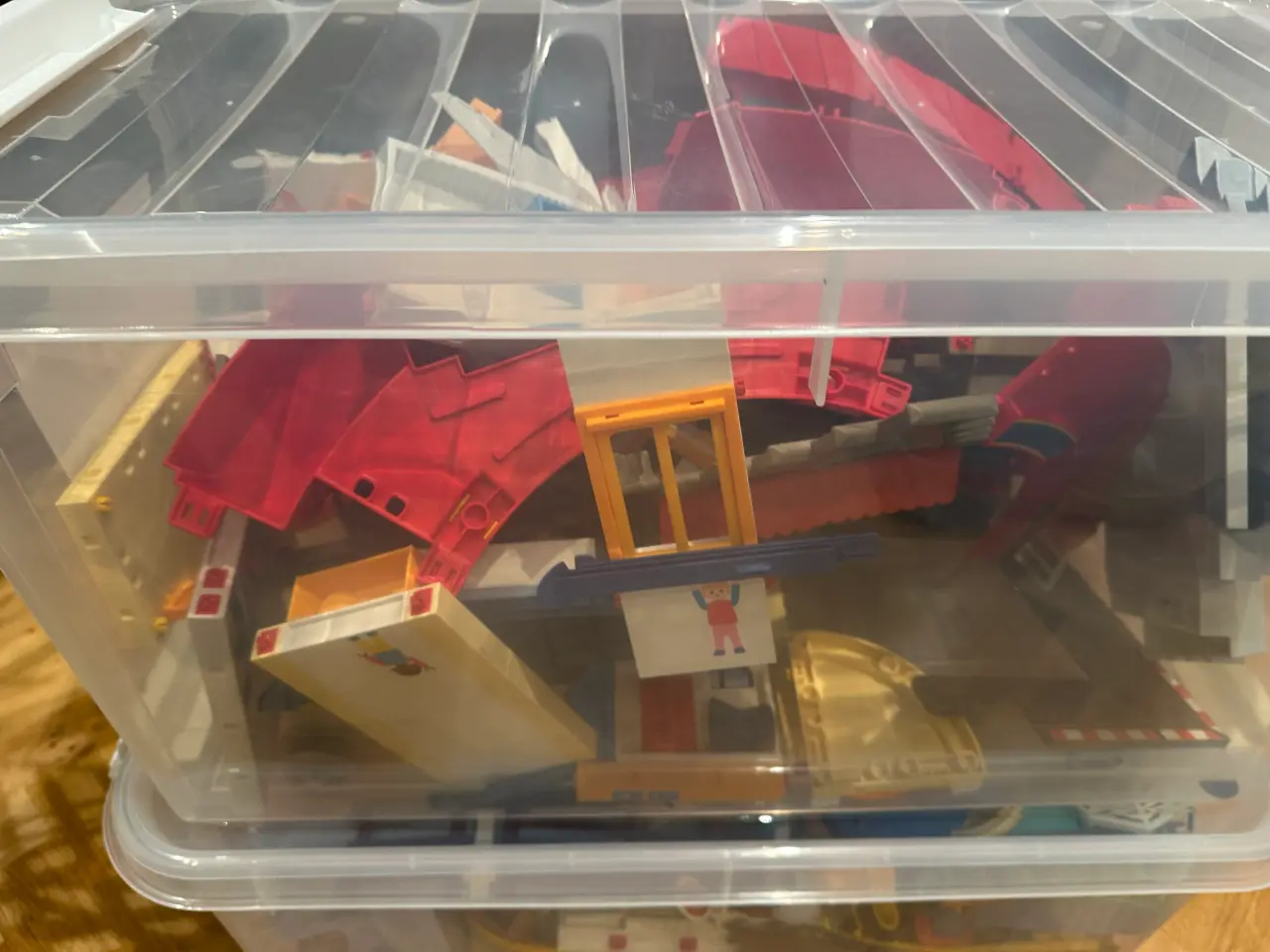 Billede 3 - STORT PARTI PLAYMOBIL