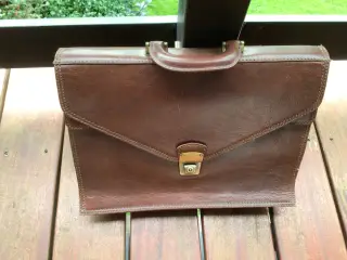 Attachetaske