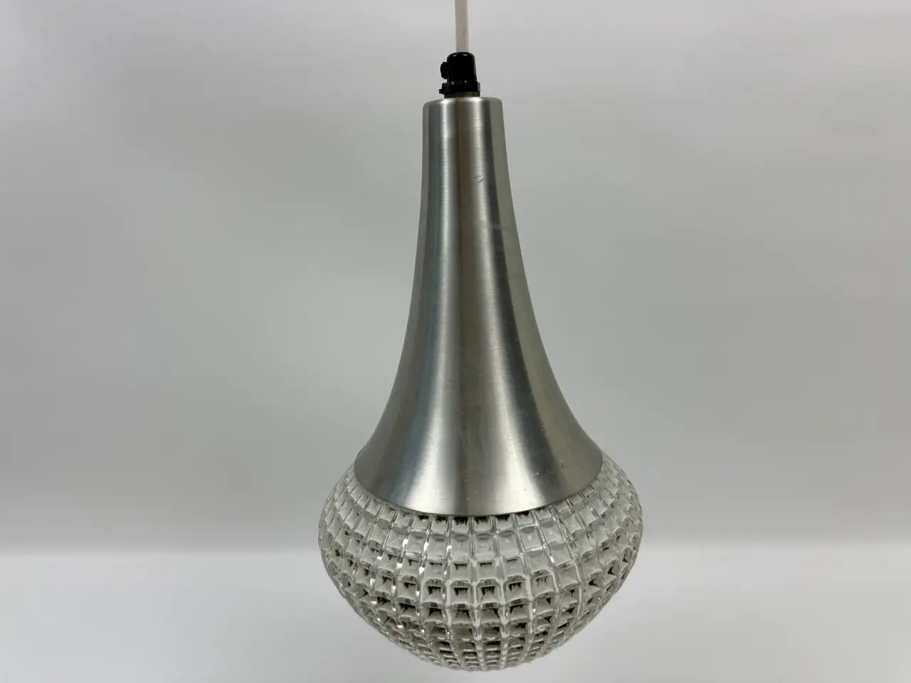 Billede 8 - Retro pendel i chrome med glasindsats