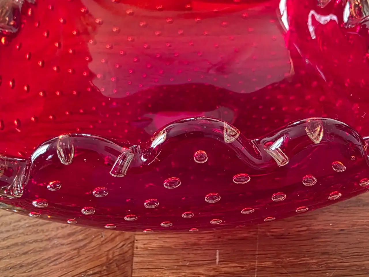 Billede 2 - Murano rød glasskål med bobler 14 cm