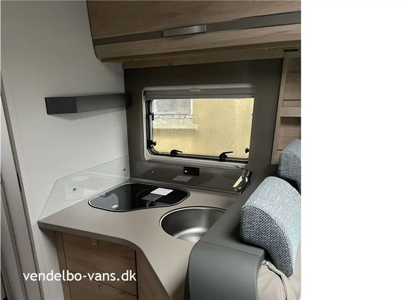 Billede 22 - 2026 - Dethleffs Pulse Classic T 7051 EB Luksuriøs camper med enkeltsenge og stor garage