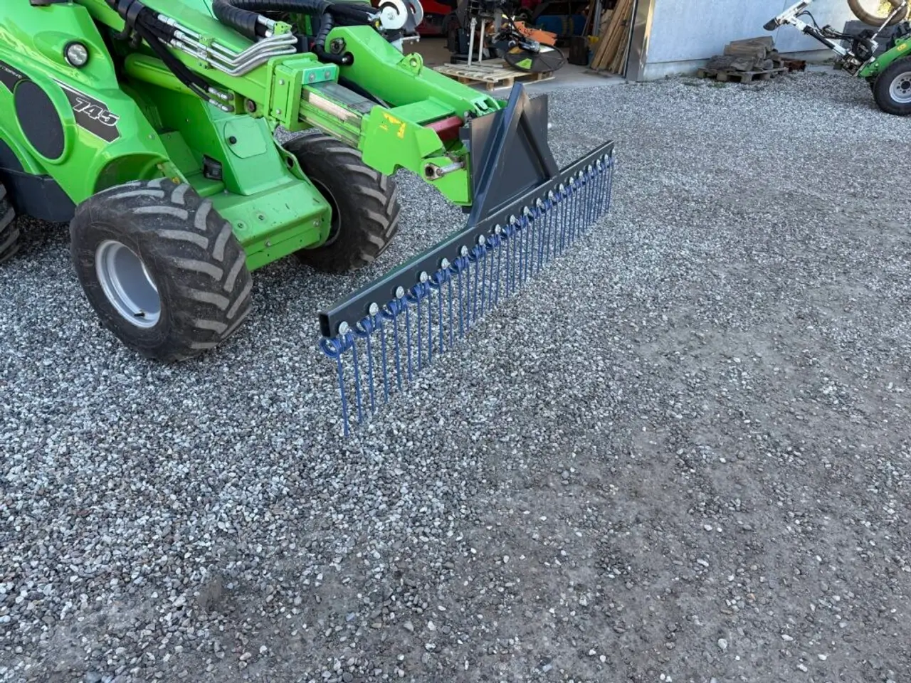 Billede 1 - Avant Gårdspladsrive