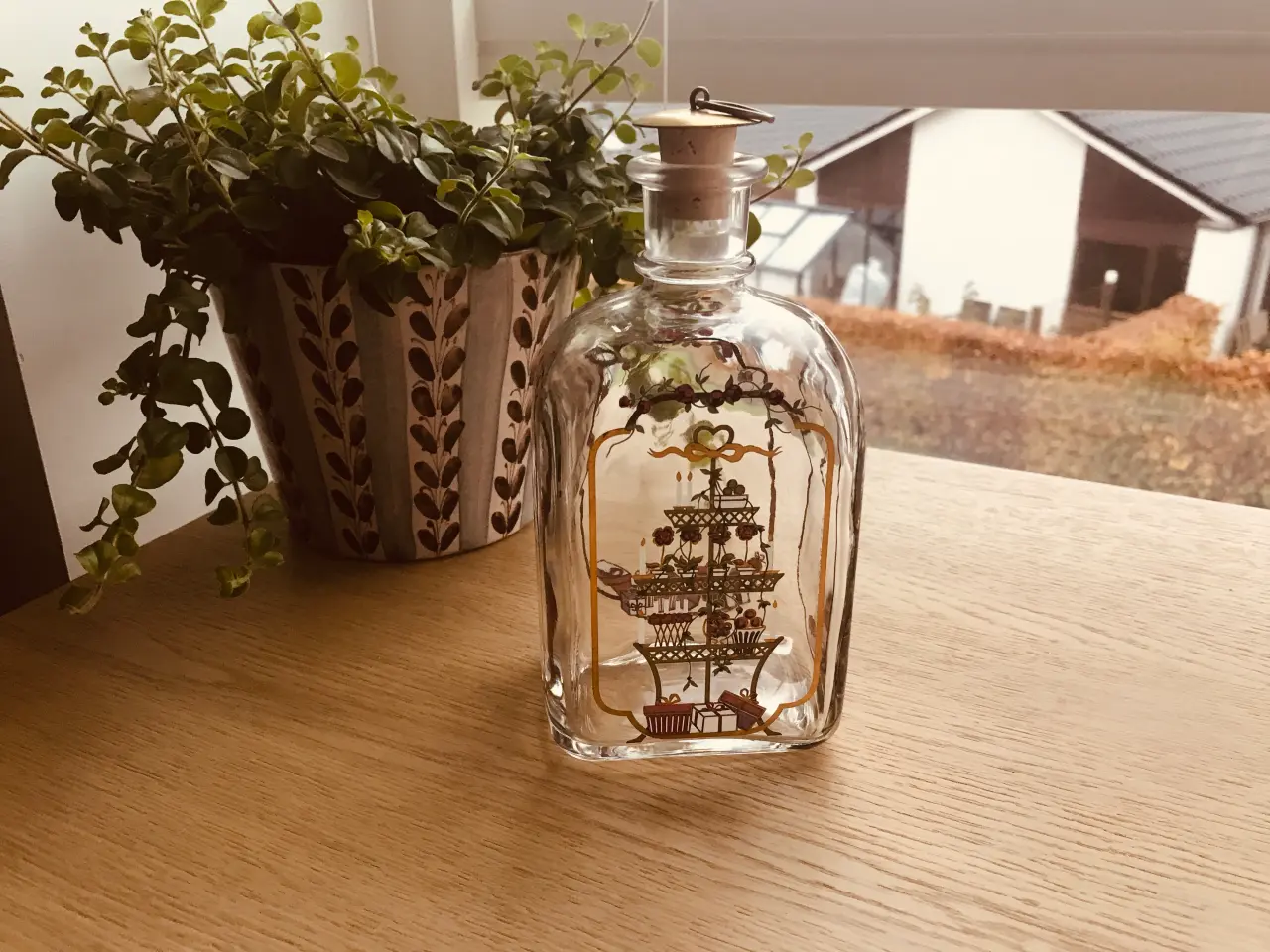 Billede 1 - Juleflaske, 2003 - Holmegaard Glasværk