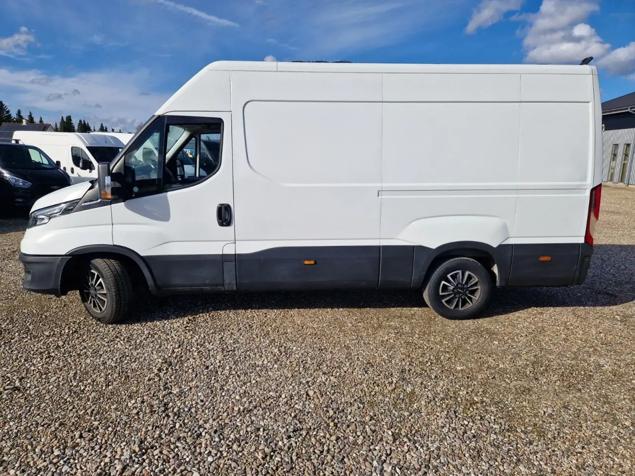 Billede 2 - Iveco Daily 3,0 35S18 12m³ Van AG8