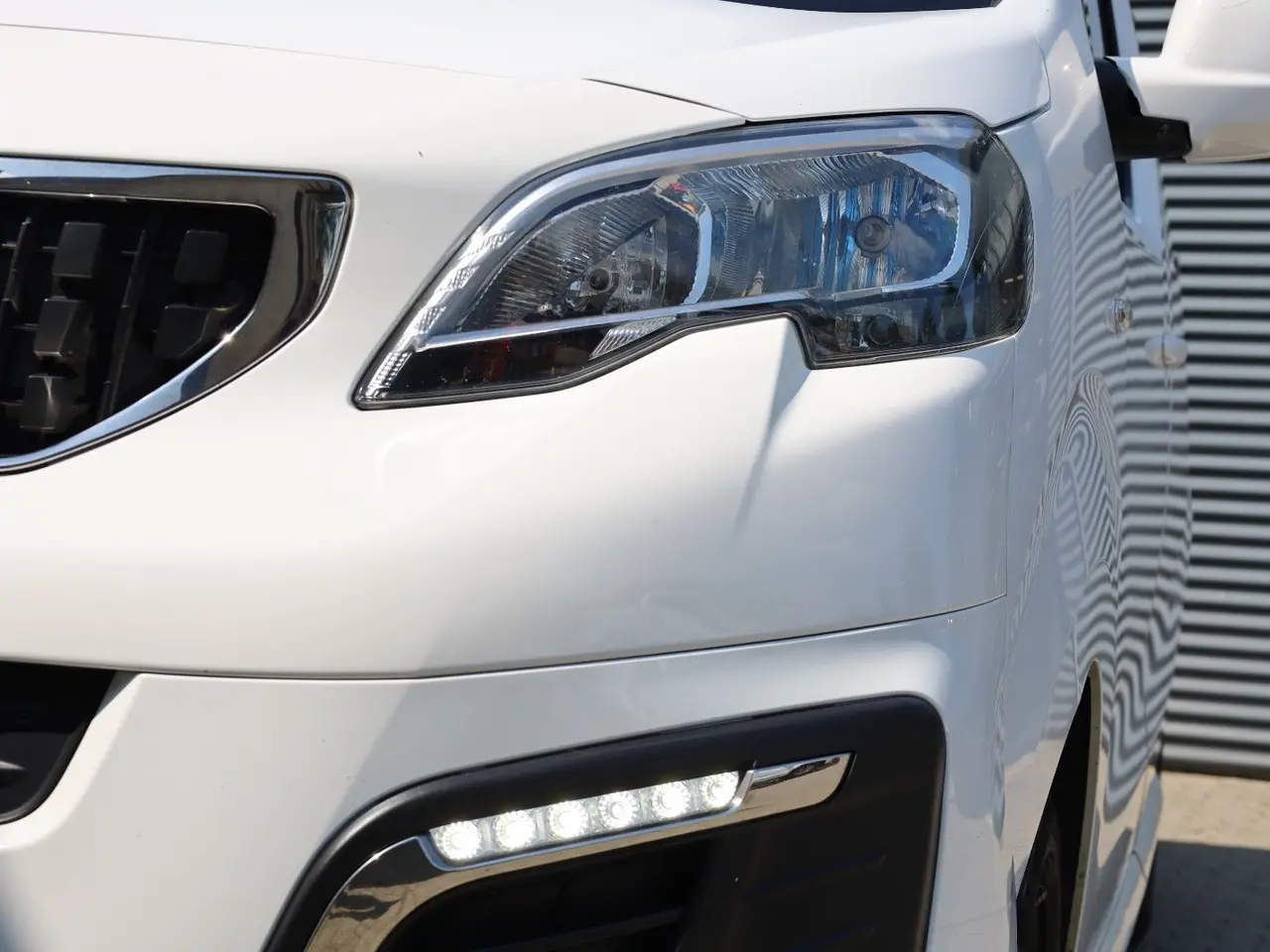 Billede 9 - Peugeot Expert 2,0 BlueHDi 120 L2 Premium Van