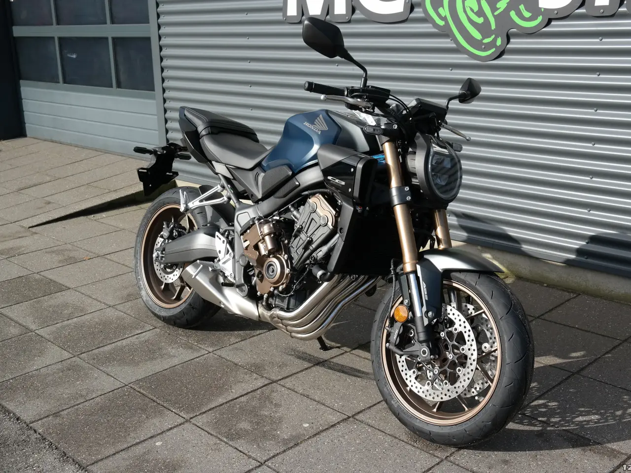 Billede 2 - Honda CB 650 R E-Clutch MC-SYD BYTTER GERNE