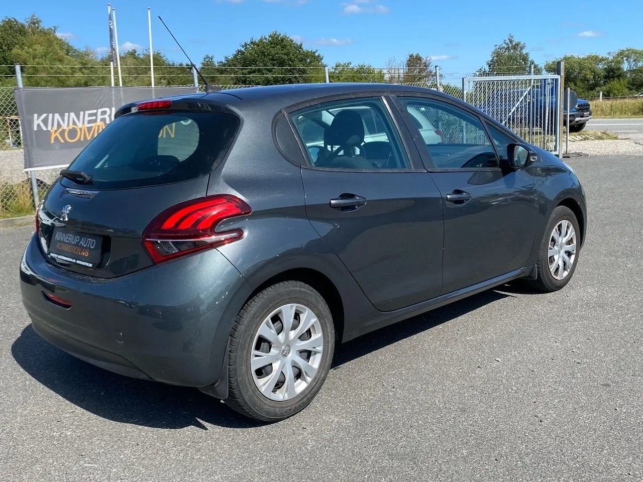 Billede 3 - Peugeot 208 1,2 VTi Plus+ 82HK 5d