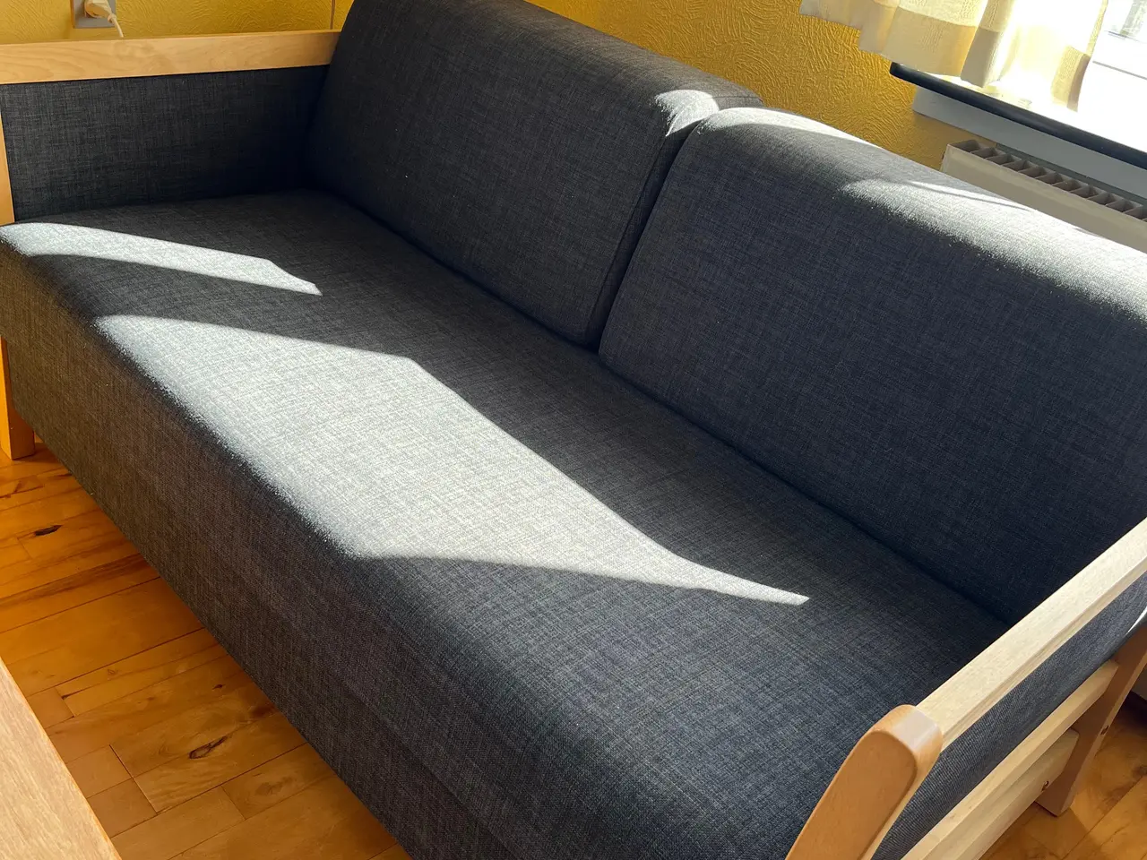 Billede 1 - Sovesofa med gråt stof