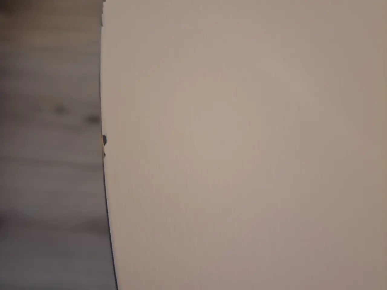 Billede 9 - Spisebord med 4 stole.
