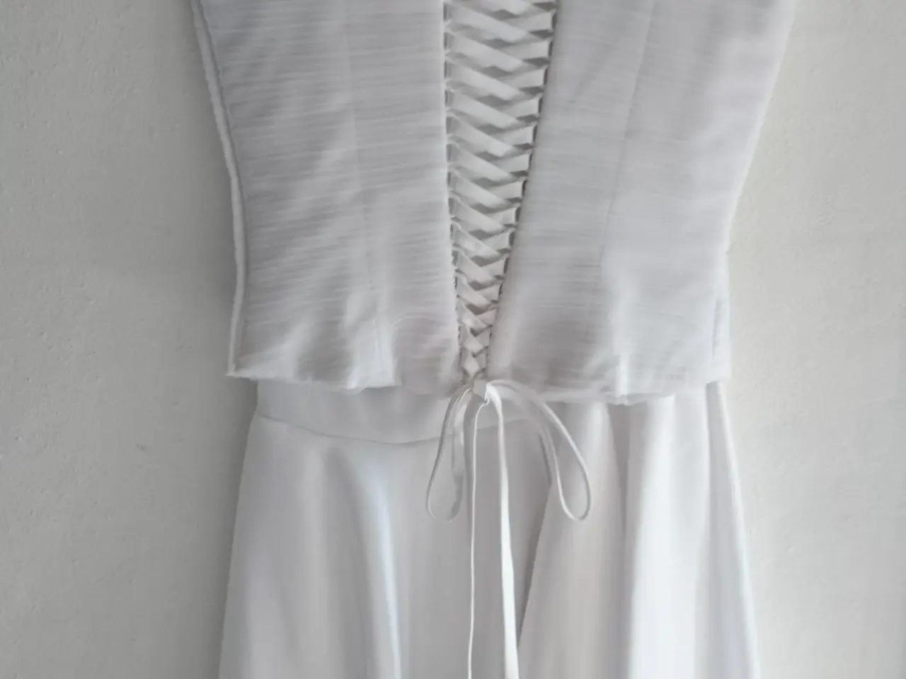 Billede 3 - Lilly konfirmationskjole