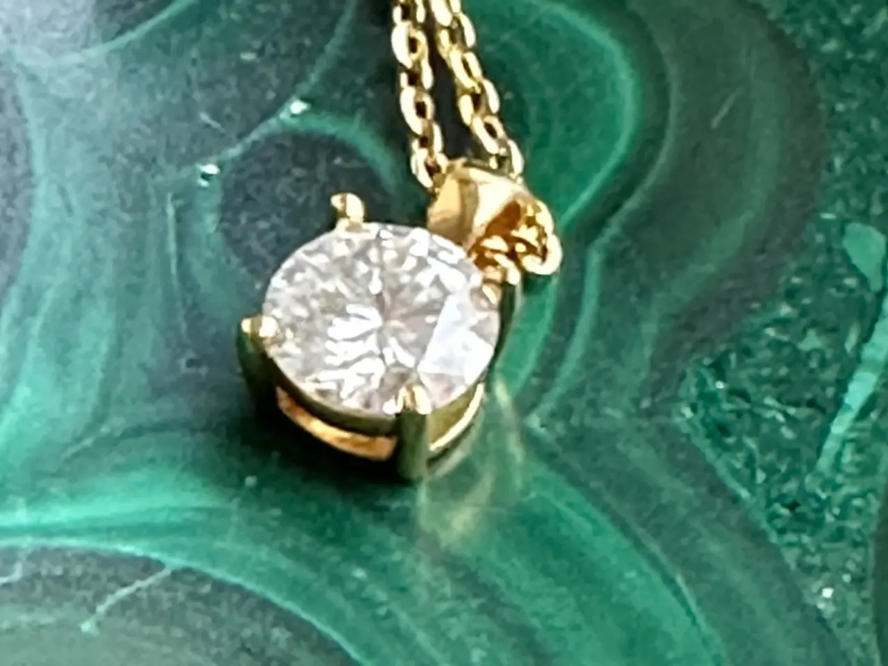 Billede 3 - Nyt sølvvedhæng med 1 karat moissanite
