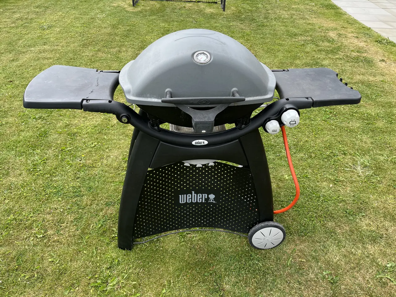 Billede 1 - Weber Q3200 grå