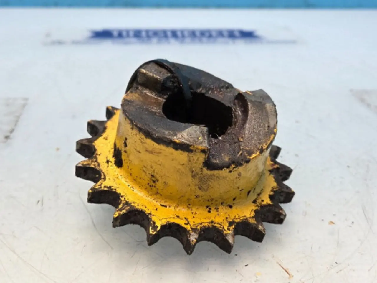 Billede 2 - New Holland TX34 Kædehjul 80916883