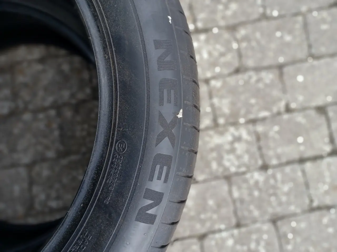Billede 2 - Nexen Nfera Primus 215/55R18