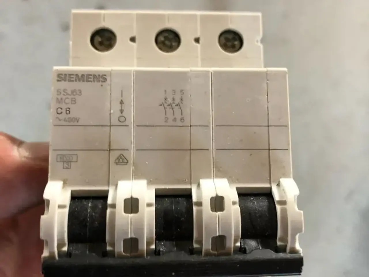 Billede 1 - Timer og 3 fasersikring sælges