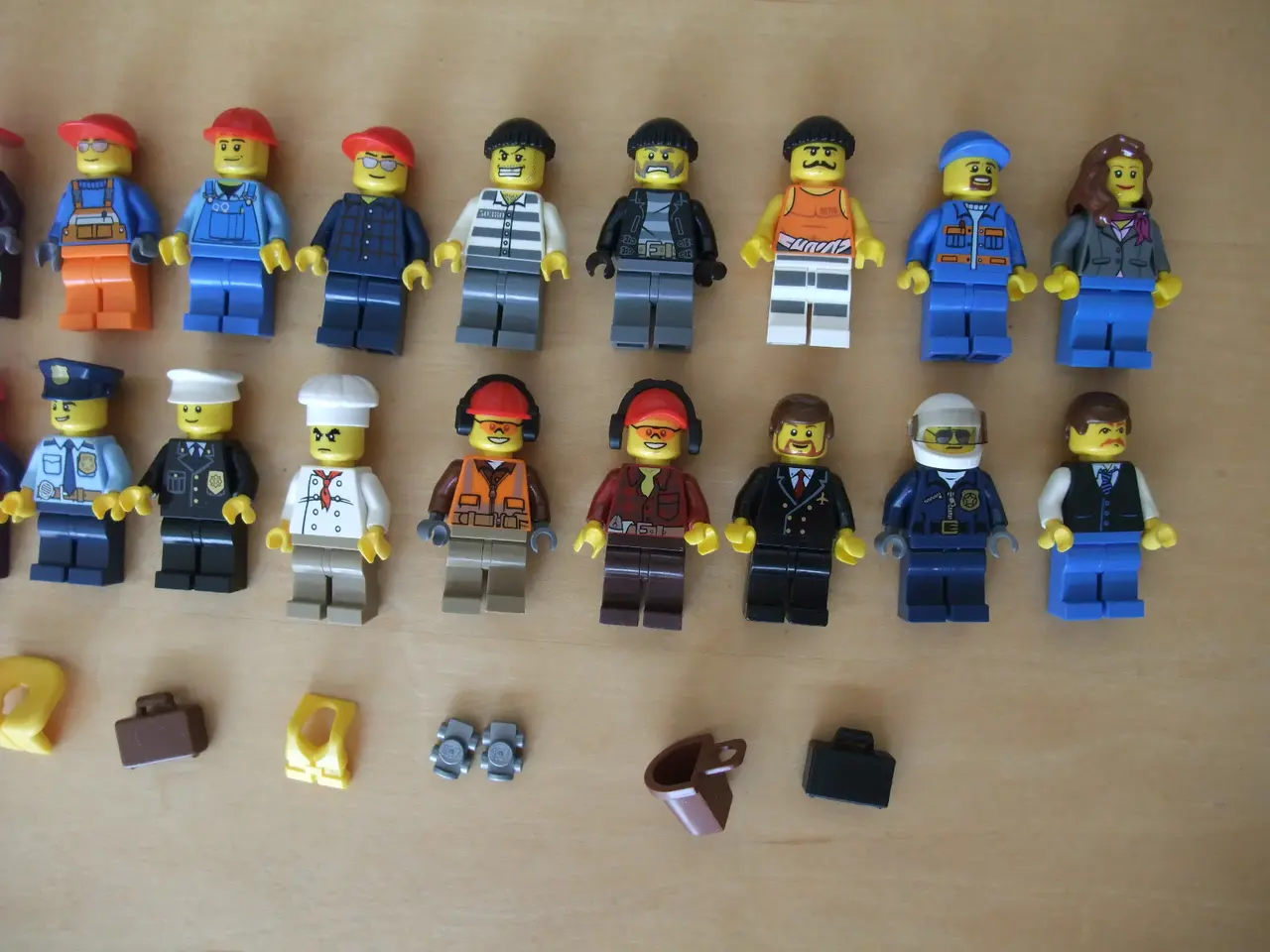 Billede 3 - Lego City Figurer+Tilbehør