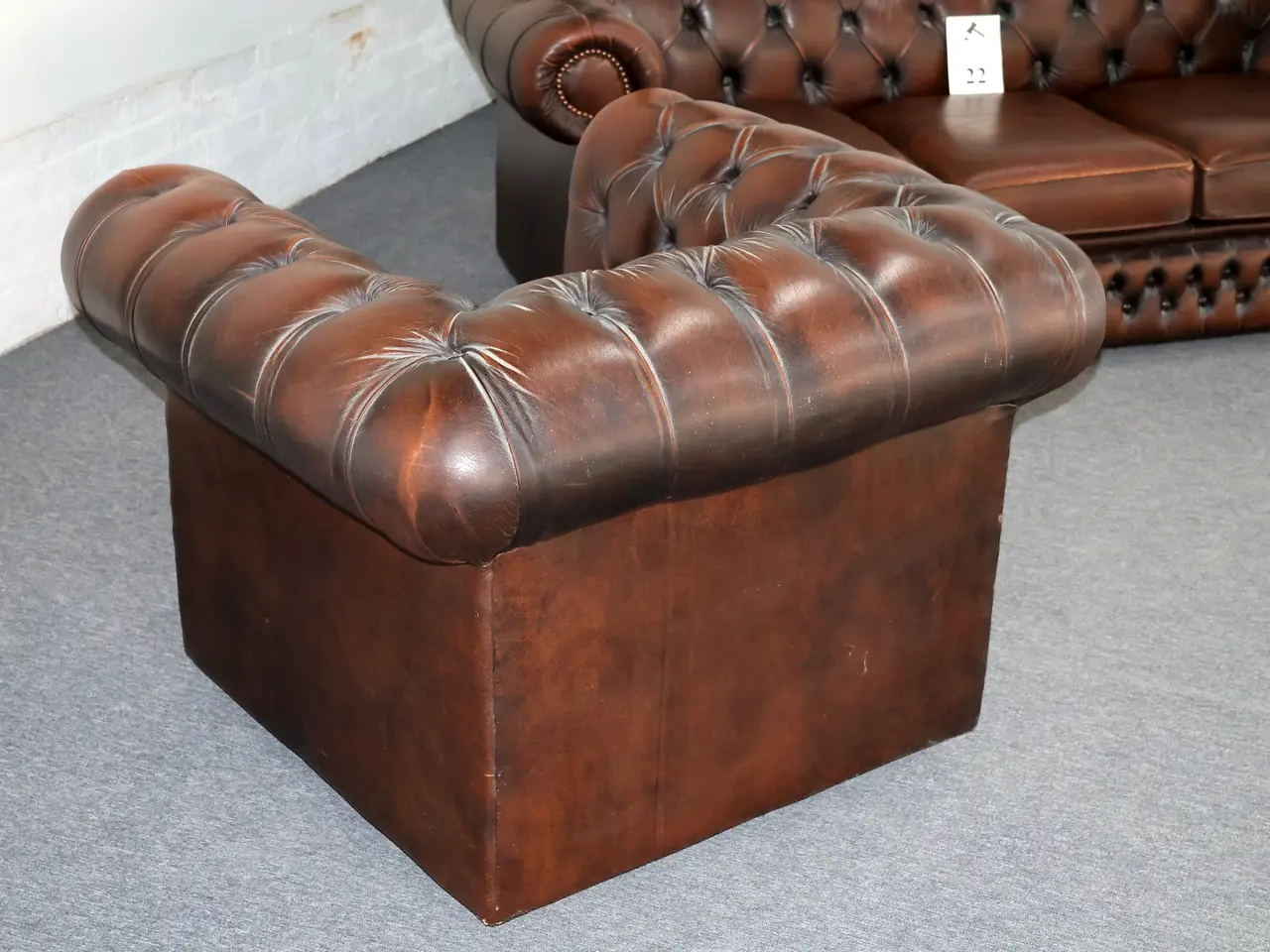 Billede 6 - Chesterfield 3 pers sofa og 2 stk stole