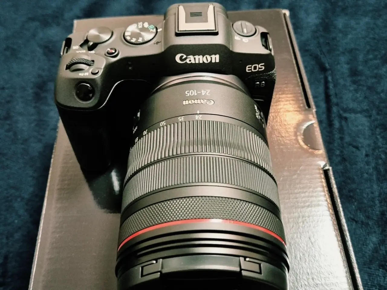 Billede 4 - Sælg Canon EOS R8 med Canon RF 24-105mm F4 L IS US