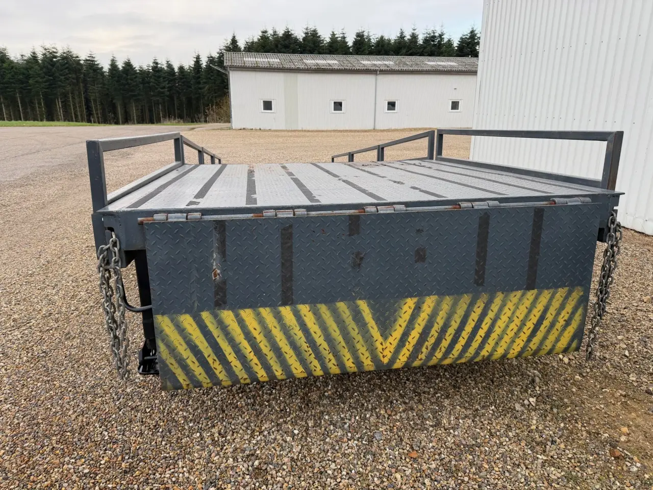 Billede 1 - Mobil læsserampe. 12 tons kapacitet. 236 cm indv. 