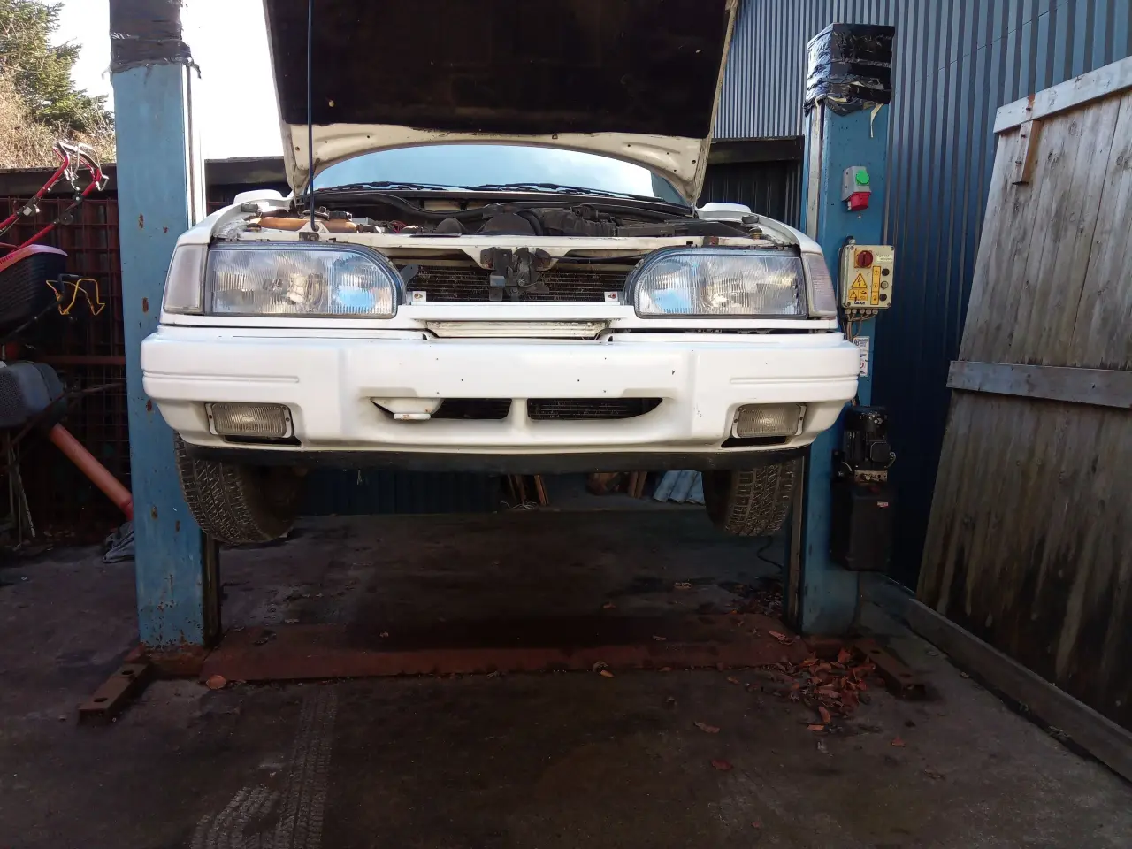 Billede 3 - Ford Sierra For kofanger