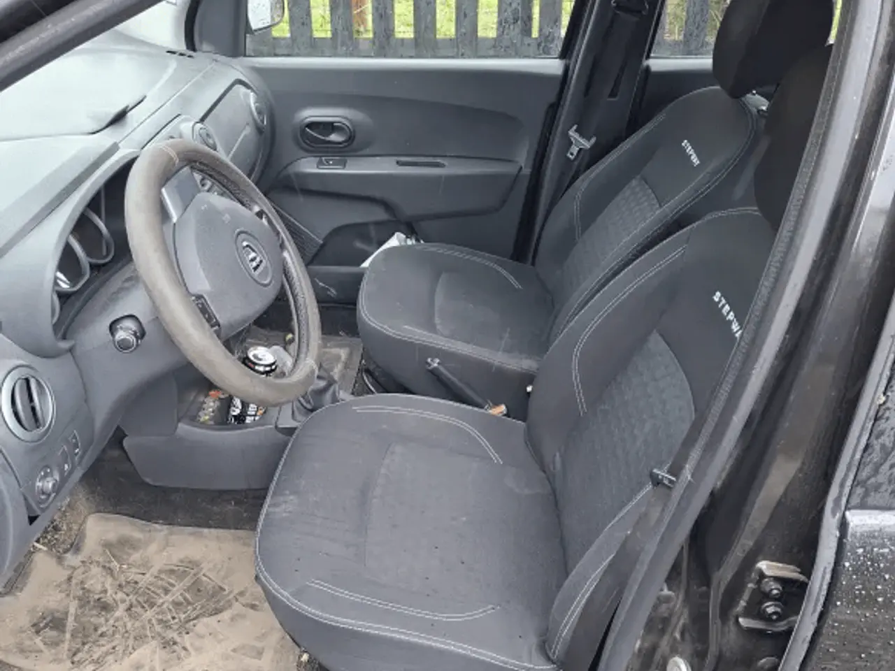 Billede 4 - Dacia sælges afslag ved hurtig handel.