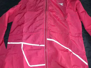 Løbejakke, Diadora, str. L, Ubrugt