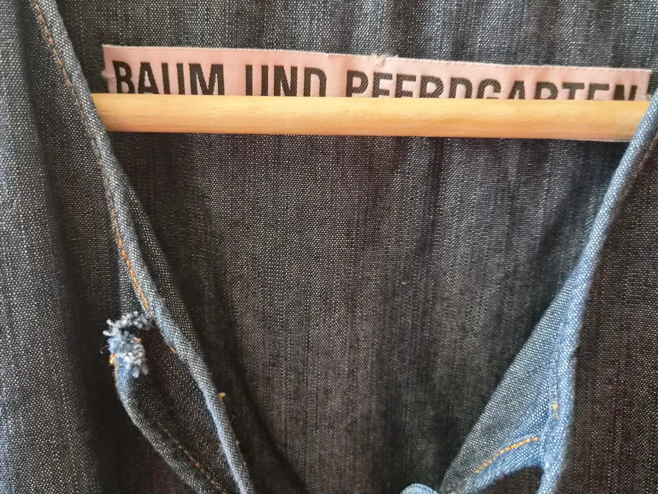 Billede 2 - Smart denim fra Baum und Pferdgartrn str. 38