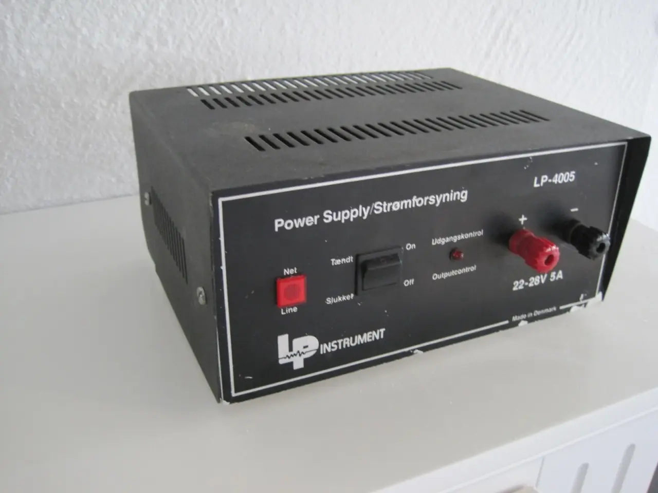 Billede 1 - LP strømforsyning LP4005