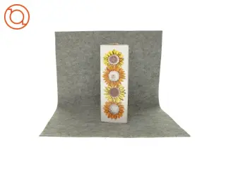 gammel  radiatorfordamper  m  blomsterprint (str. HØ: 25 x 8 cm)