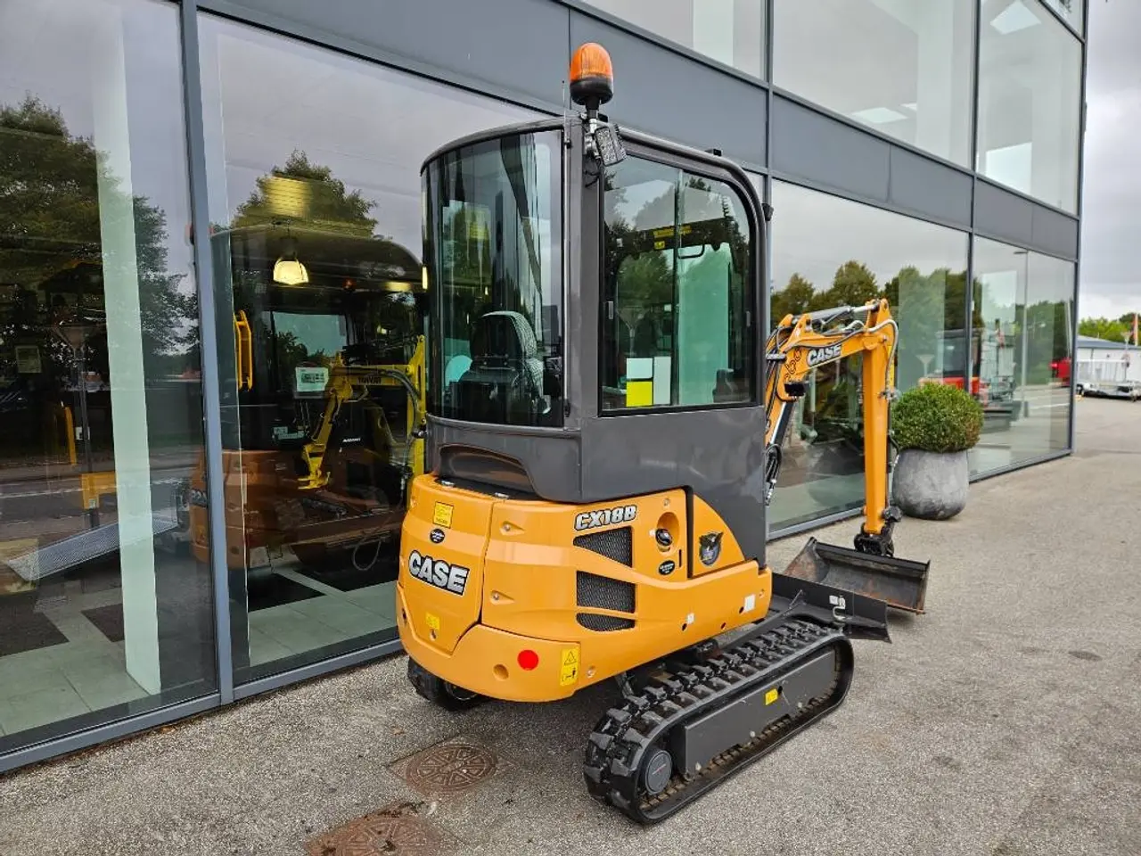 Billede 3 - CASE CX 18 B