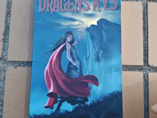 Dragens Kys Bog af Josefine Ottesen