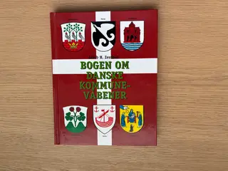 Bogen om Danske Kommunevåbener
