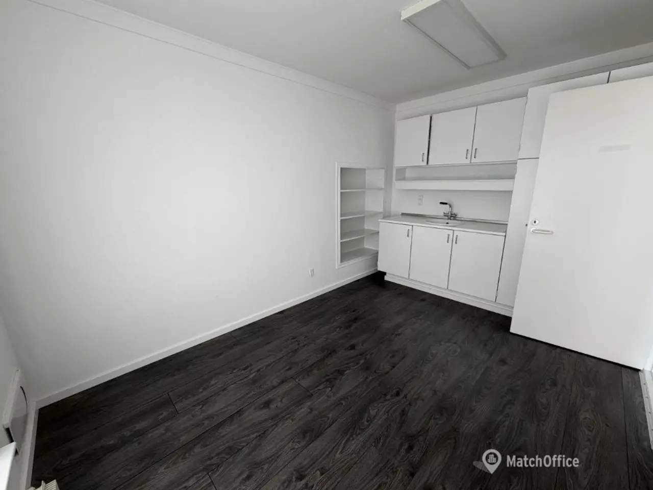 Billede 9 - Godt erhvervslejemål til butik. kontor. klinik m.m. - i alt 65 kvm
