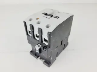 Moeller DIL2M contactor