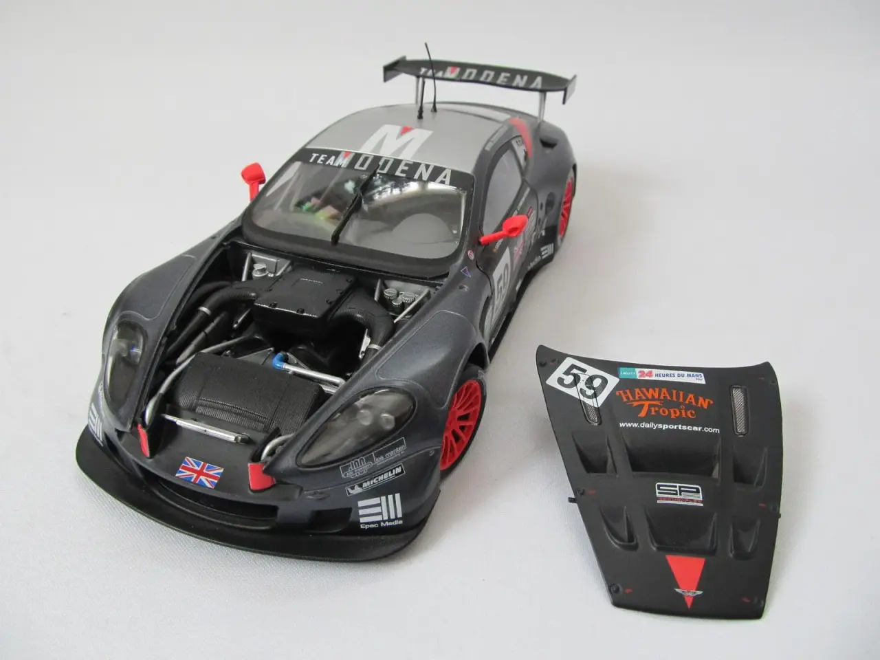 Billede 5 - 2007 LeMans Aston Martin DBR9 #59 - 1:18