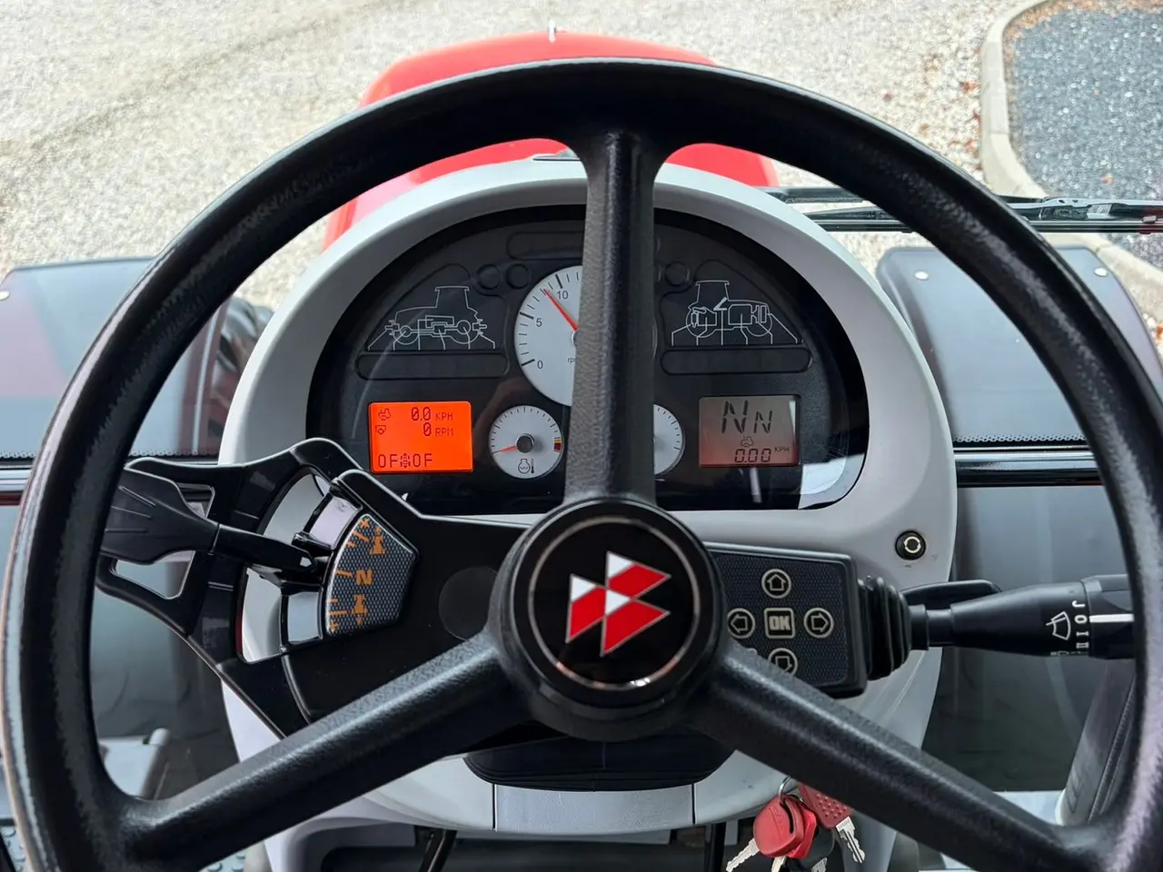 Billede 11 - Massey Ferguson 6480 Dyna 6 med frontlift Meget Veldholdt