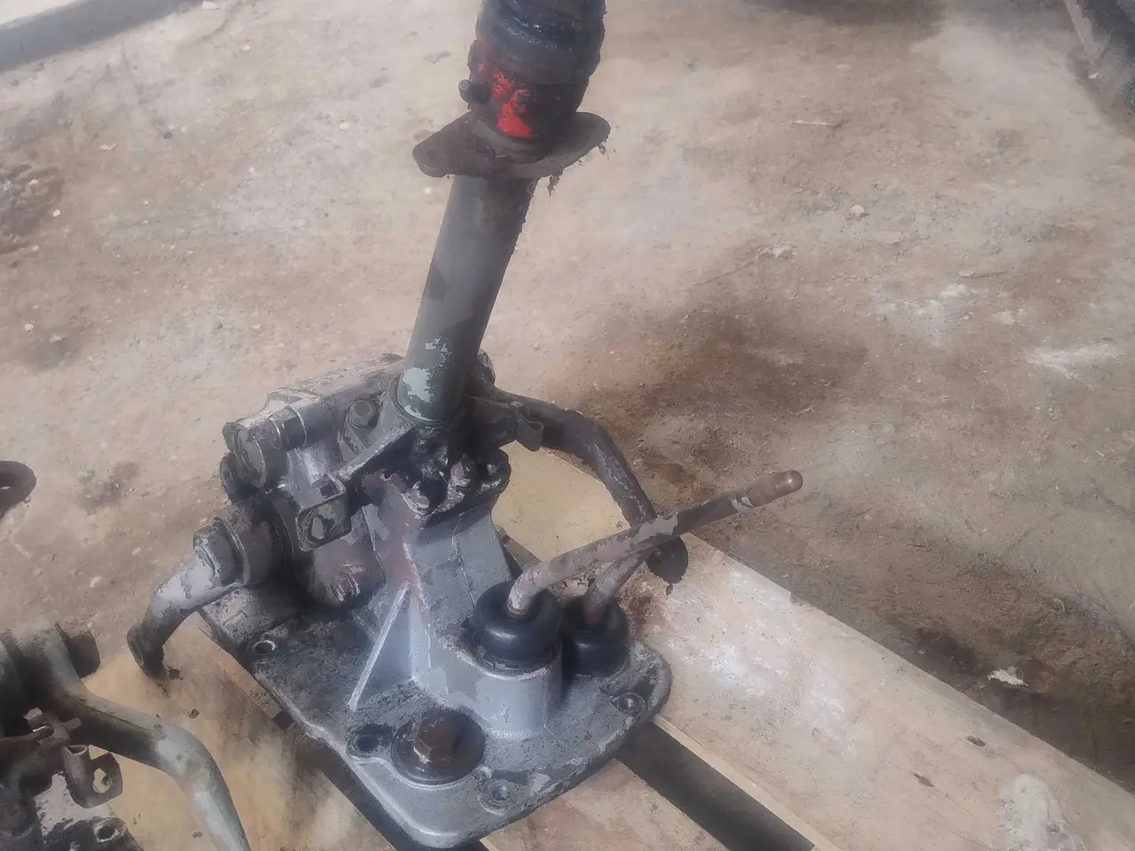 Billede 1 - Massey Ferguson 135 styrehus