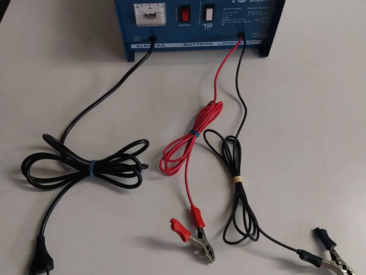 Billede 1 - Batterioplader. 