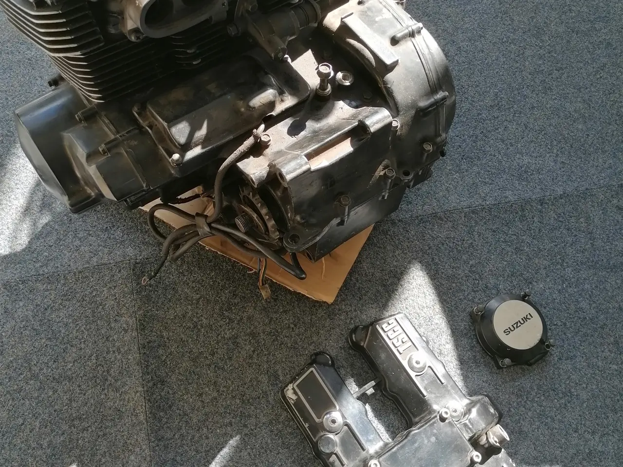 Billede 9 - Motor til Suzuki GXS 550 eb. årgang 84-87. (se%)