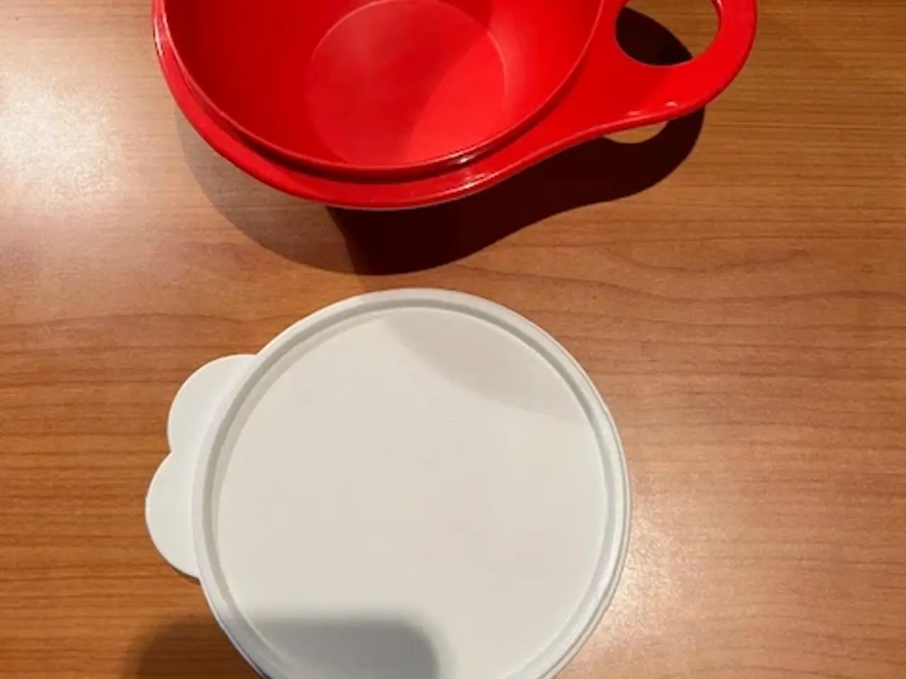 Billede 1 - Tupperware låg, hvidt på 14,5 cm i diam.