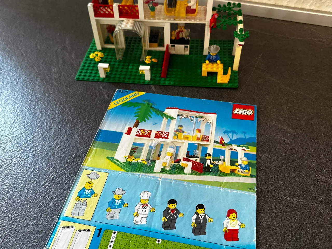 Billede 4 - 48 LEGO SÆT + 10 KG KLODSER + MEGET MERE 7.500,-
