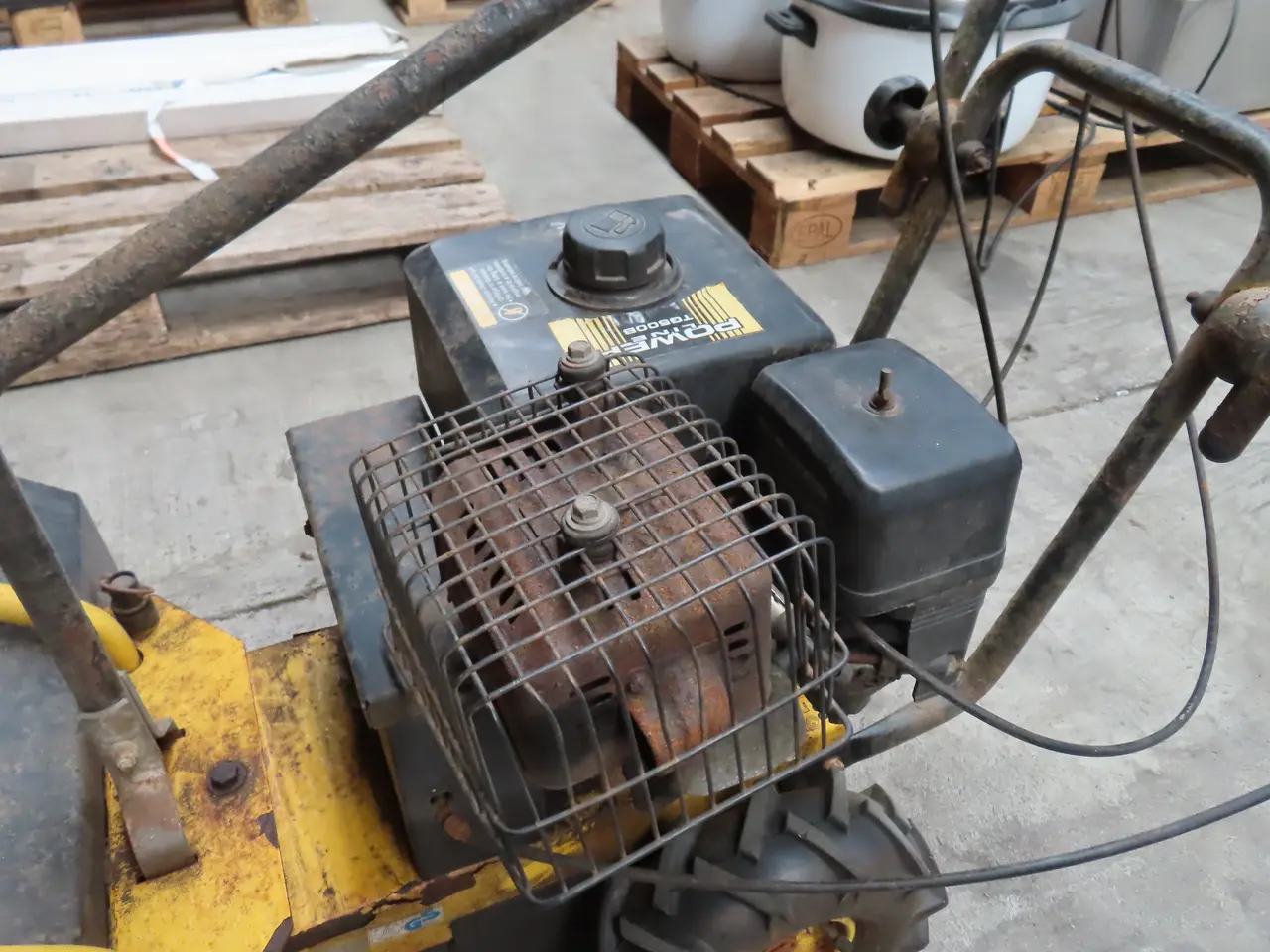 Billede 3 - Fejemaskine POWER LINE TG500B