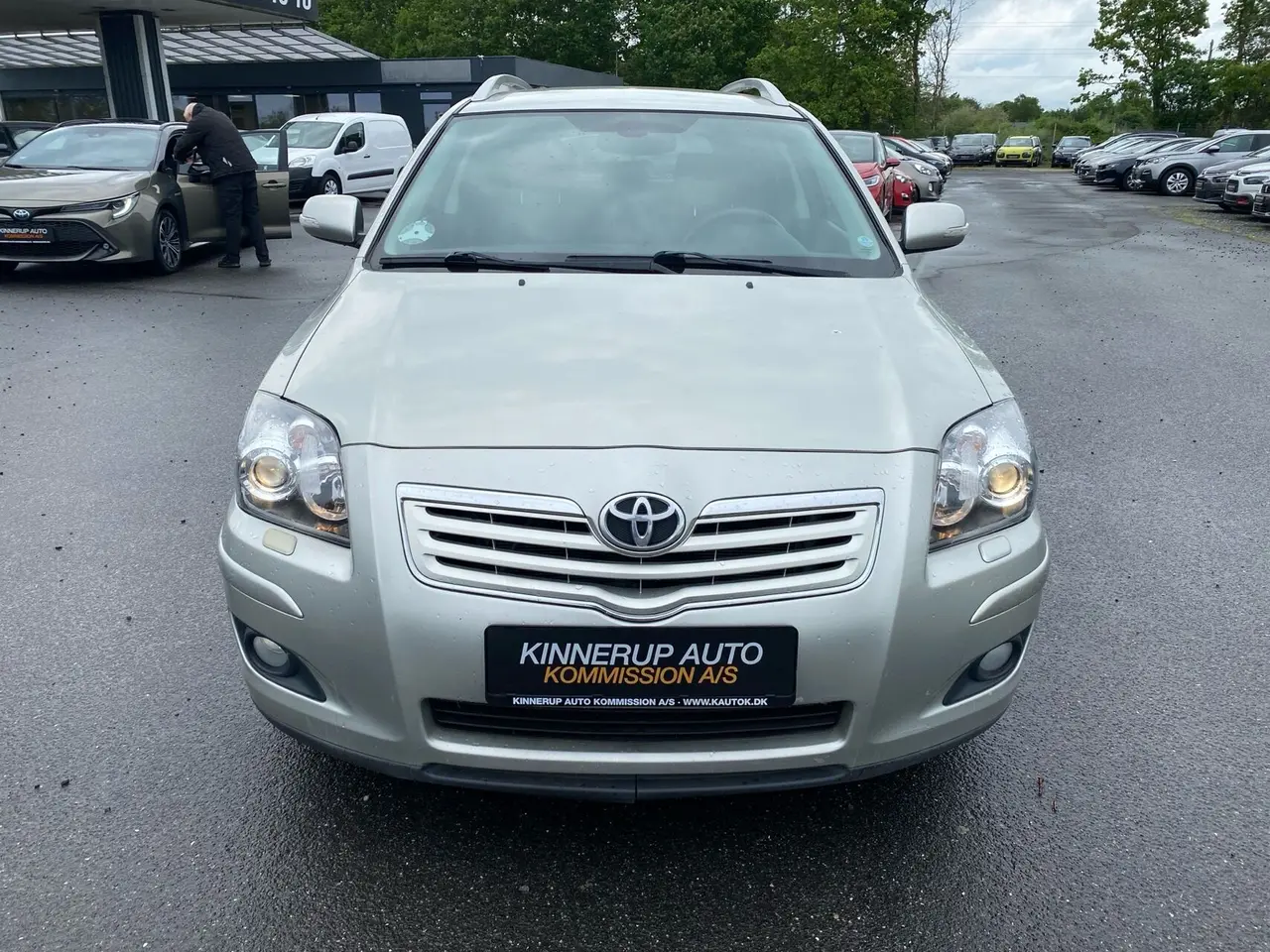 Billede 2 - Toyota Avensis 1,8 Linea Terra 129HK Stc
