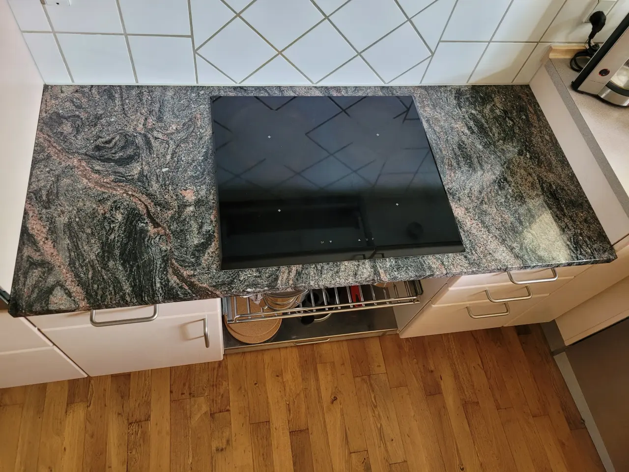 Billede 1 - Granit bordplade 140x62..NEDSAT