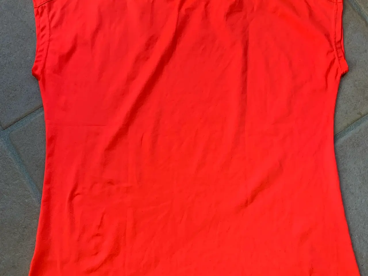 Billede 2 - Energetics sports T-shirt str. L
