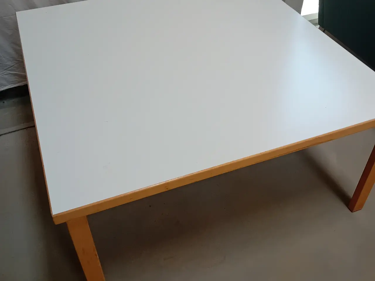 Billede 5 - Alvar Aalto hvidt lamineret sofabord