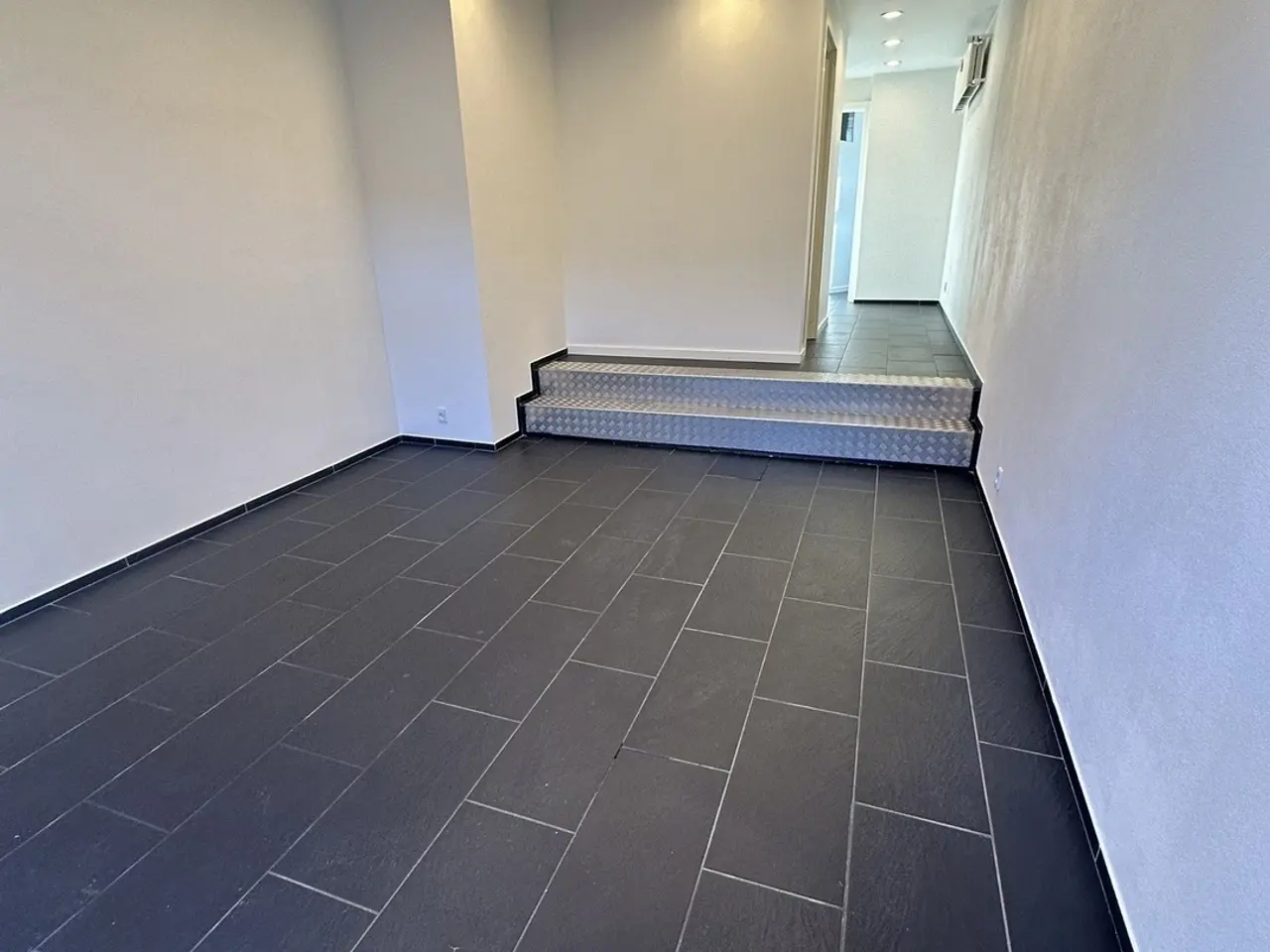 Billede 4 - Butik/kontorlokale til leje med leksible faciliteter.