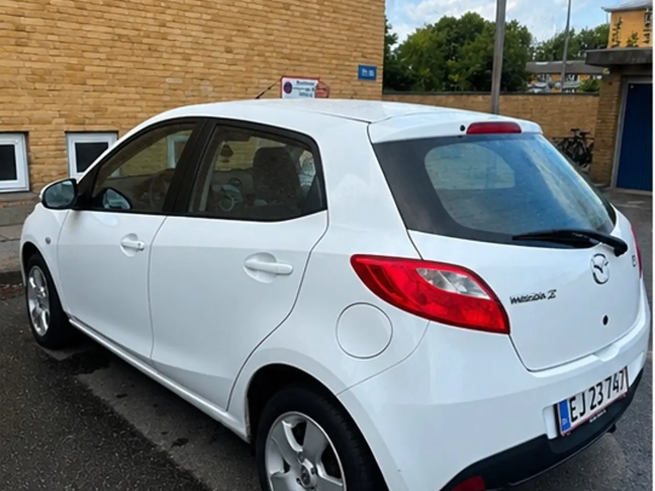 Billede 2 - Mazda 2 1,3 Premium 86HK 5d