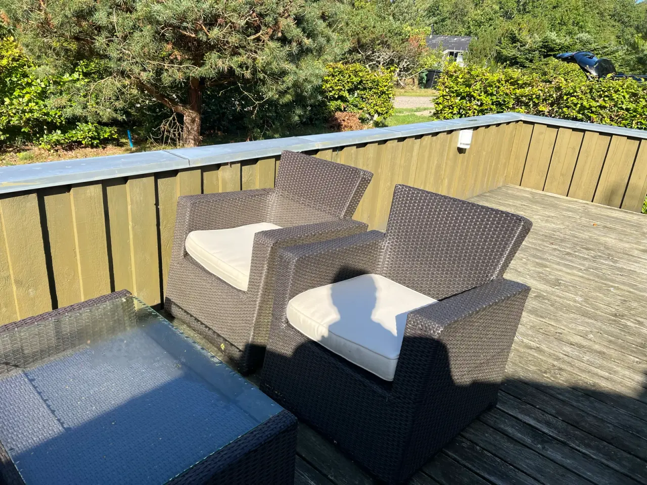 Billede 3 - Loungesæt med exsklusive hynder