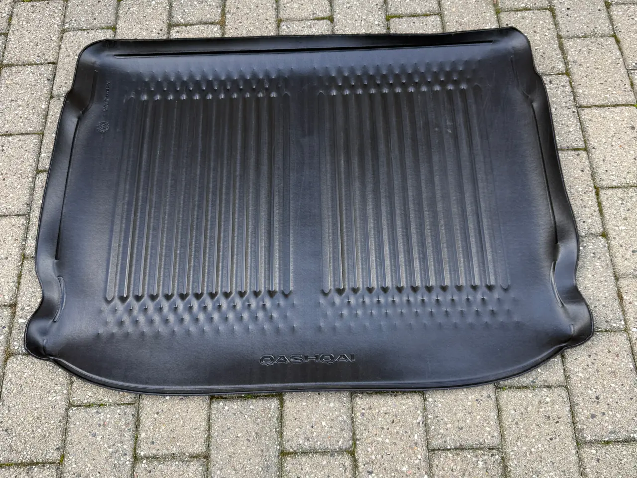 Billede 1 - Original Vendbar Bagagerumsbak til Nissan Qashqai